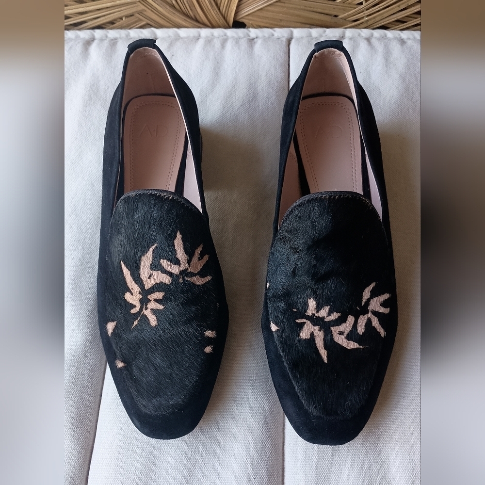 AD & Daughter's Anthropologie Chic Black and Tan Women's Leather Loafers_6.5